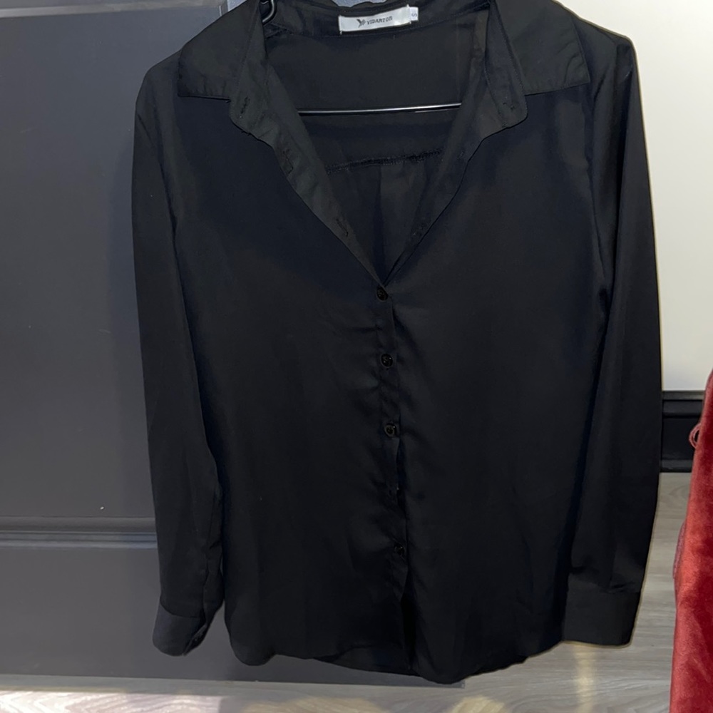Small Long Sleeve Black Button Down